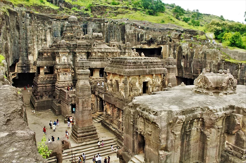 Aurangabad (Ajanta & Ellora) – Maharashtra Adventure Tour